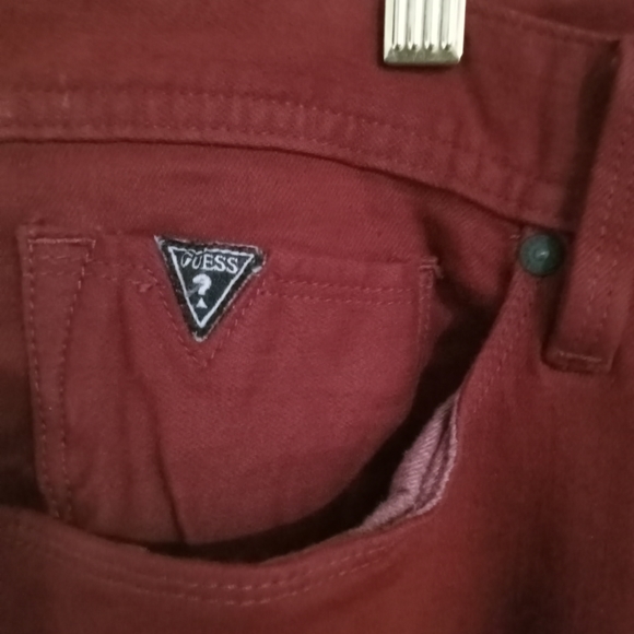 Burgundy Guess jeans..tapered legs-36w 34l - Picture 3 of 8